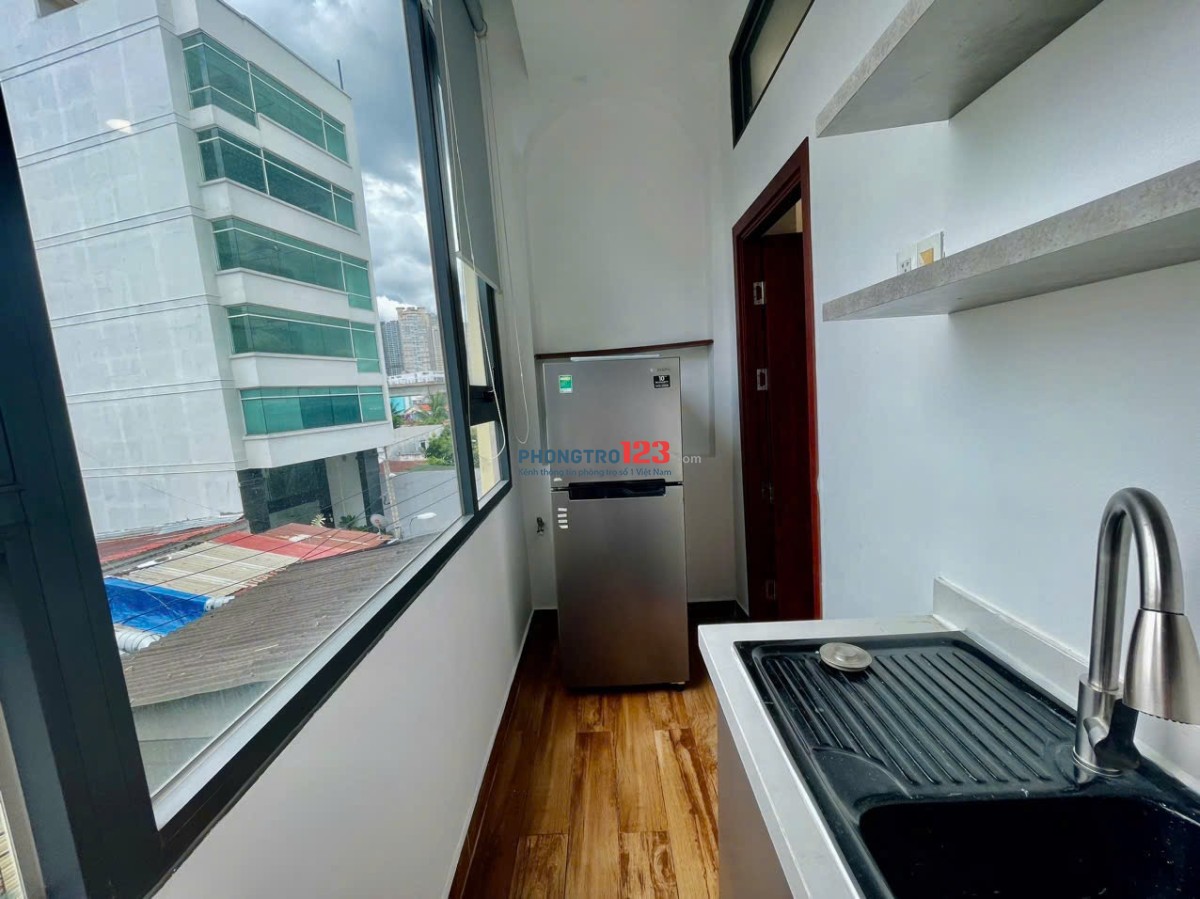 CHO THUÊ CĂN HỘ 1PN FULL NỘI THẤT TÁCH BẾP CỬA SỔ TRỜI VIEW TOÀN CẢNH GẦN TRUNG TÂM Q1,Q3, PHÚ NHUẬN