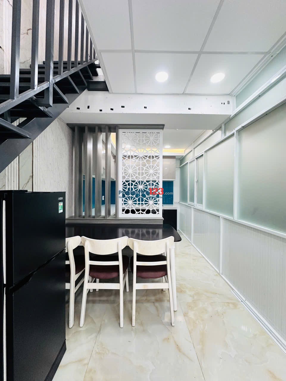 CHO THUÊ DUPLEX – HOÀNG BẬT ĐẠT, TÂN BÌNH – CÓ CỬA SỔ, BẾP RIÊNG, FULL NỘI THẤT