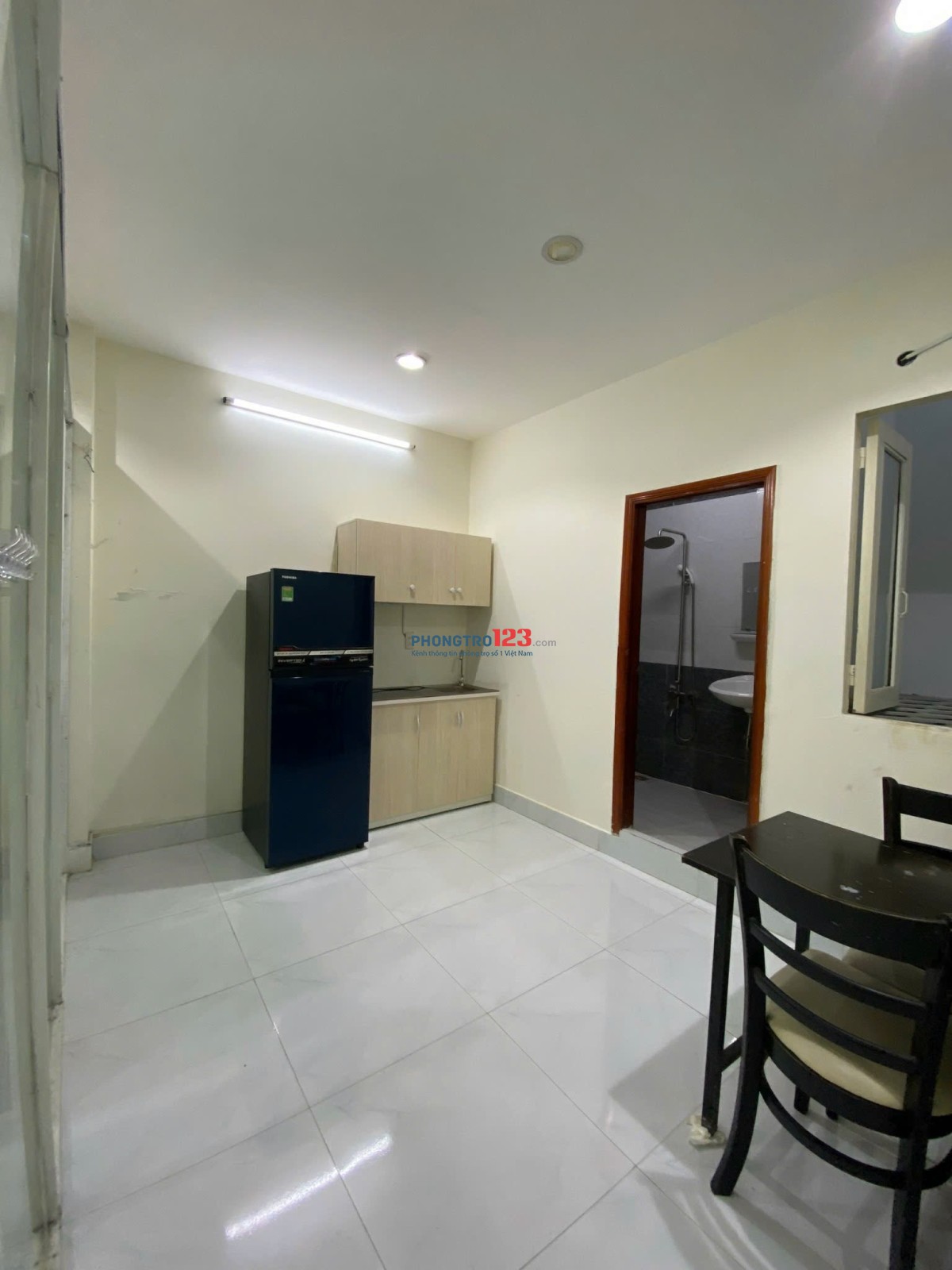 Cho thuê căn hộ mini full nội thất – Trần Văn Đang, Quận 3 (Gần Đại học Hoa Sen)