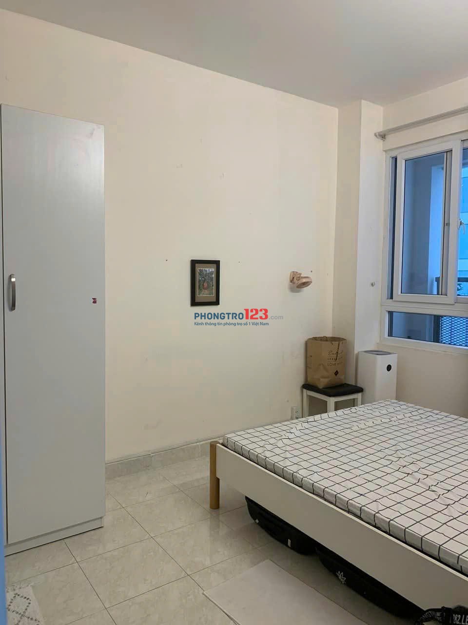 Chung cư Đặng văn Ngữ, Phú Nhuận: Căn góc 2p ngủ, nội thất, 12tr