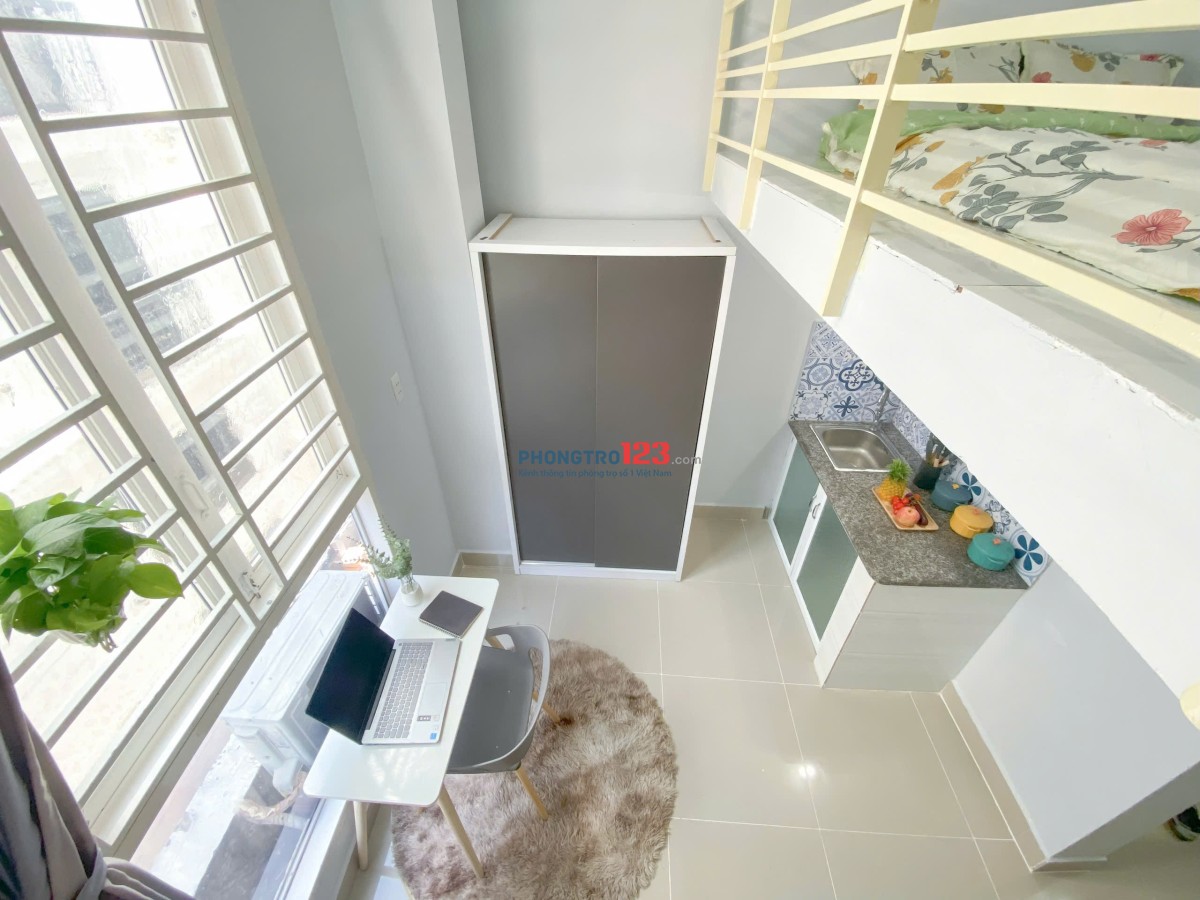 PHÒNG CÓ GÁC FULL NỘI THẤT CỬA SỔ LỚN THOÁNG MÁT Ở BÌNH THẠNH GIÁP PHÚ NHUẬN , Q3 - LH: 0334998413
