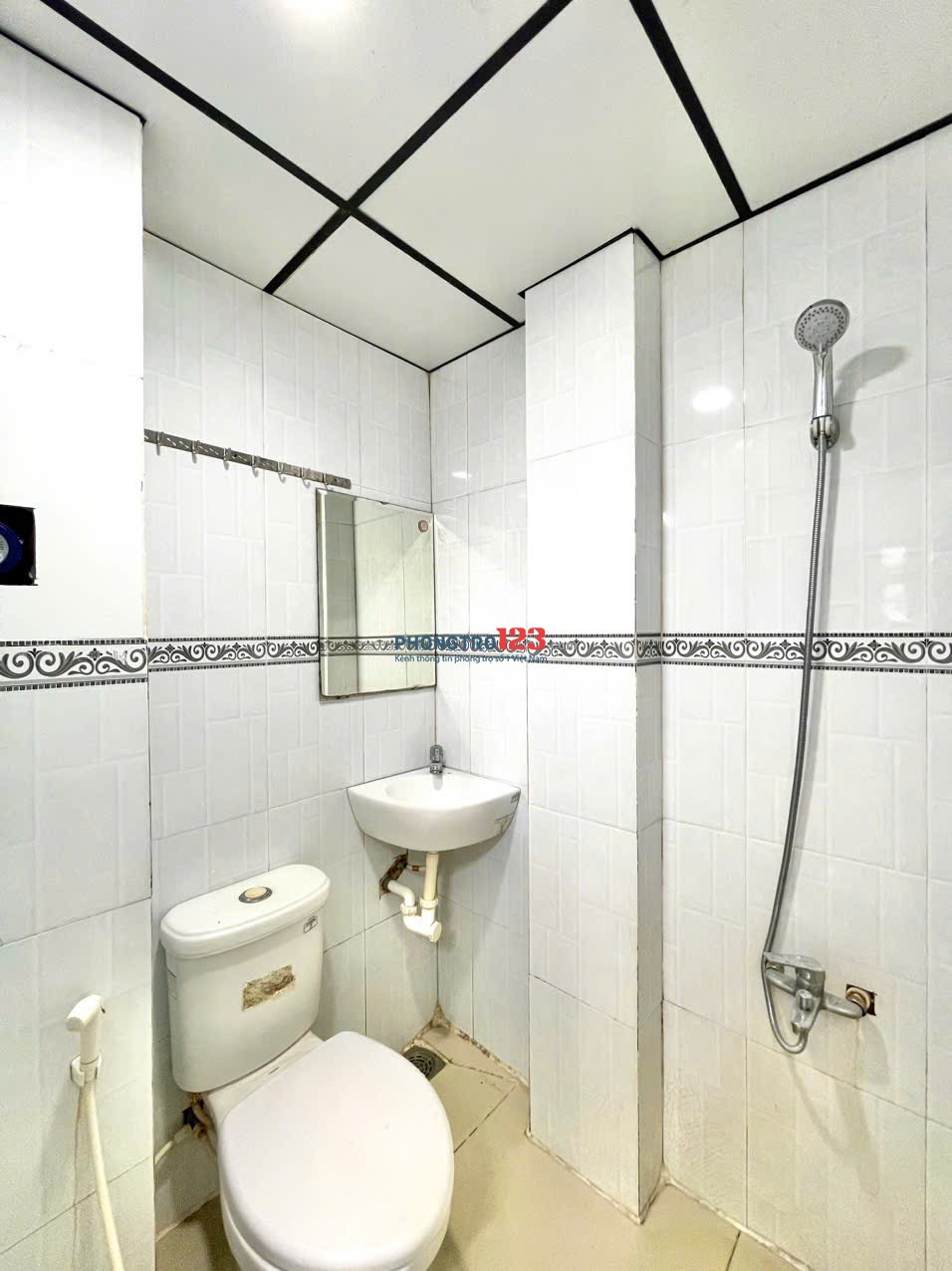 PHÒNG ĐẸP GIÁ RẺ – NGAY THÍCH QUẢNG ĐỨC, P4, PHÚ NHUẬN – CHỈ 3TR2/THÁNG