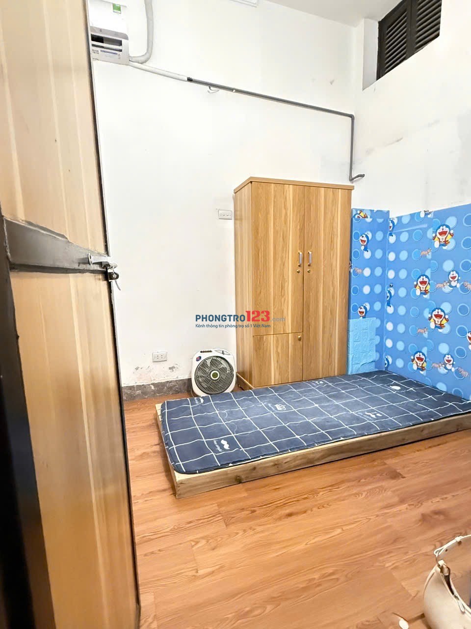 Phòng trọ đơn giá rẻ tại Nguyên Hồng giao Nguyễn CHí Thanh