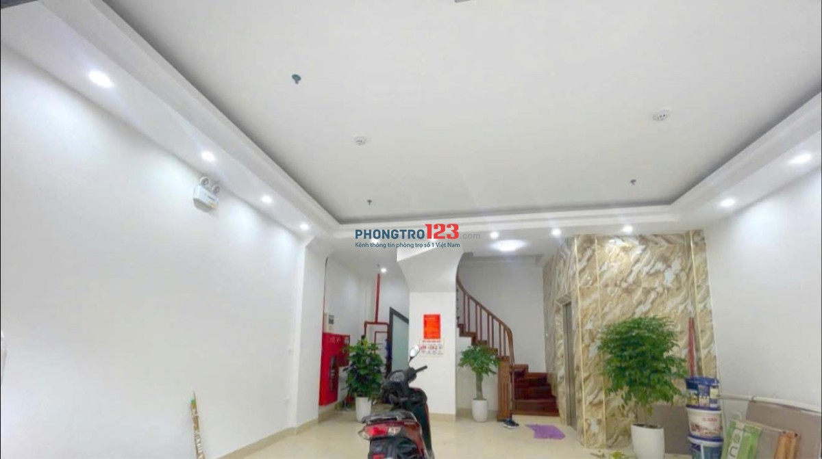 Nhờ các sale kết nối. Mình chính chủ cần cho thuê căn hộ 6A ngõ 690 Lạc Long Quân