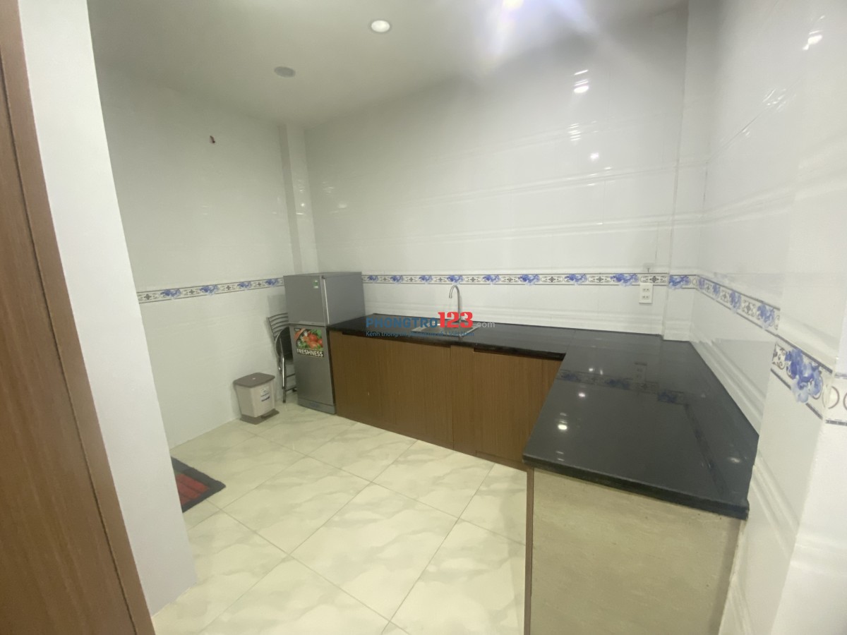 Cho thuê phòng mới đẹp đầy đủ tiện nghi ở Cách Mạng Tháng 8 quận 10 hẻm xe tải thông ra Hoà Hưng