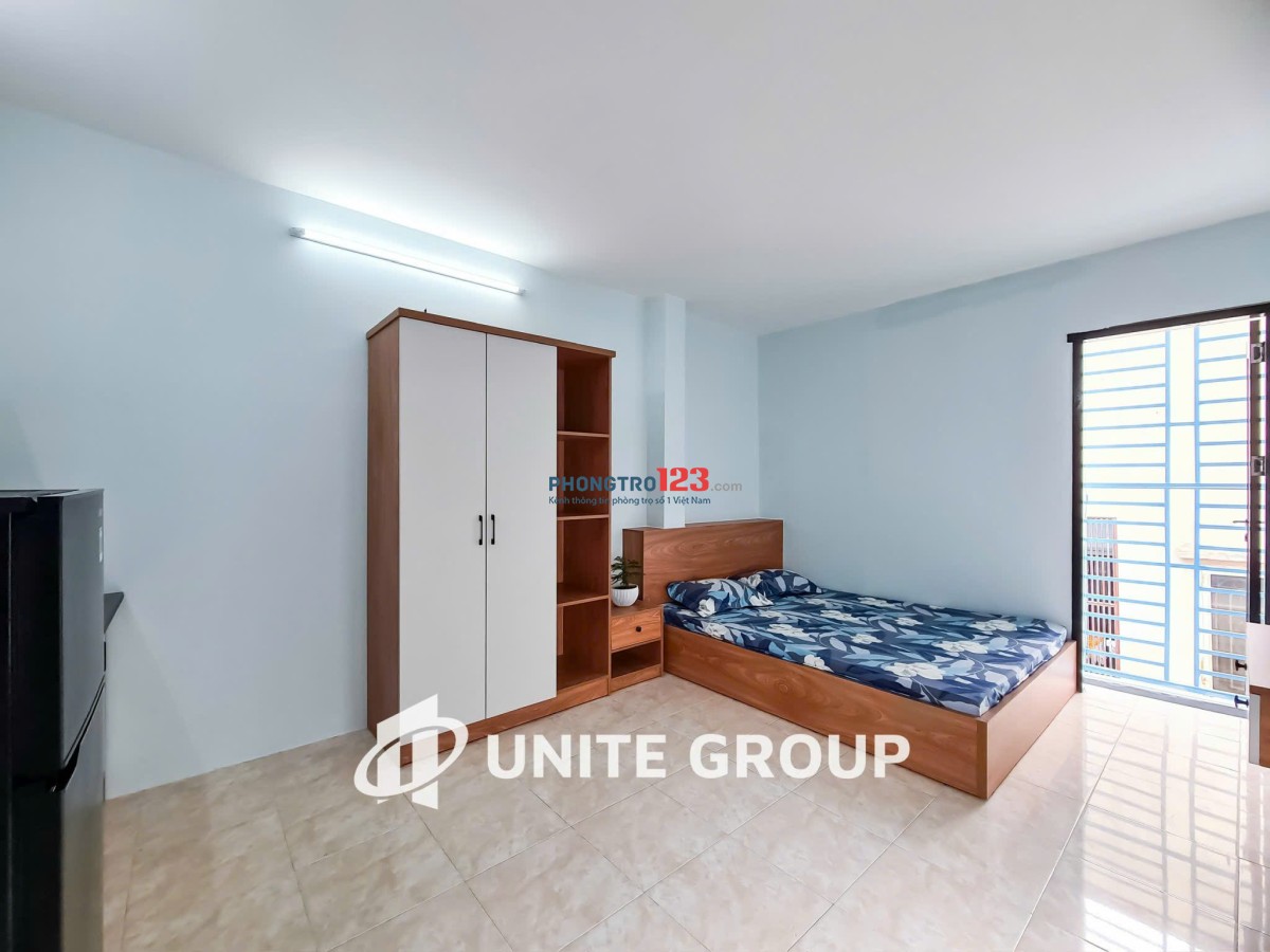 PHÒNG ĐẸP FULL NỘI THẤT – BAN CÔNG RỘNG – NGAY CHỢ BÀ CHIỂU, BÌNH THẠNH (GIÁP Q1, Q3)