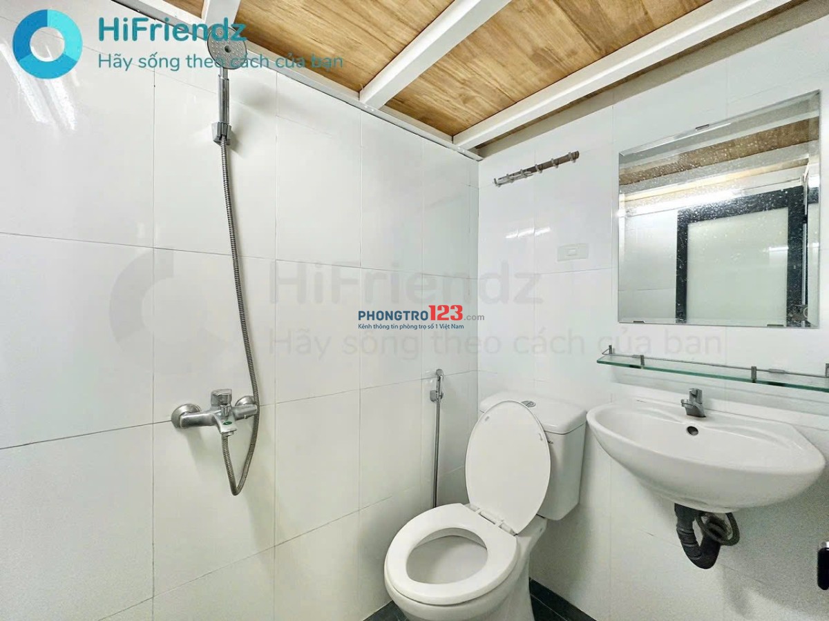 Phòng CH Duplex đủ nội thất thông hẻm 69 Đường D2, Phường 25, Q. Bình Thạnh. (Ngay ngã tư Hàng Xanh)