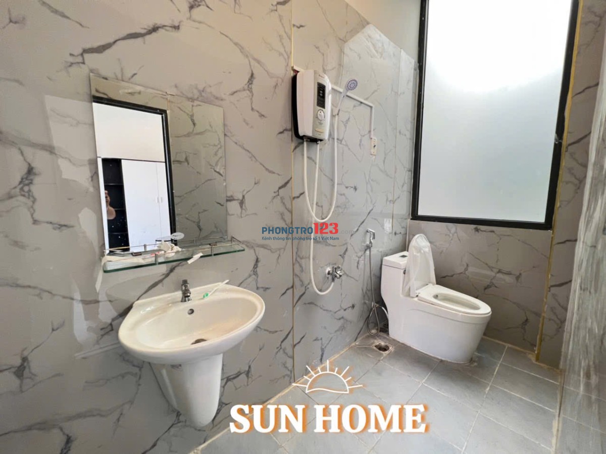  STUDIO BAN CÔNG FULL NỘI THẤT –TÁCH BẾP GẦN SÂN BAY