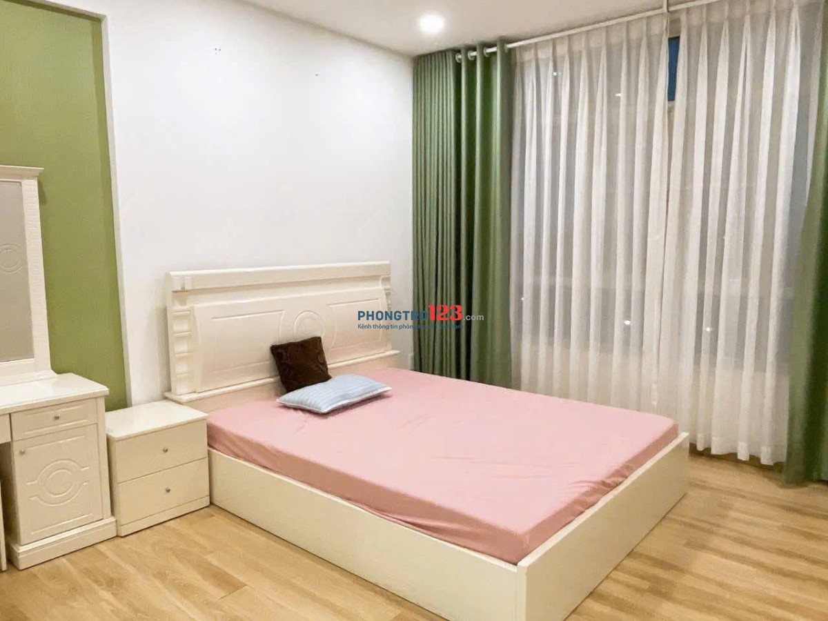 Chung cư Satra, Phan Đăng Lưu, P1, PN, 145m2, 3PN, 2WC, Nội thất, 21tr/th.