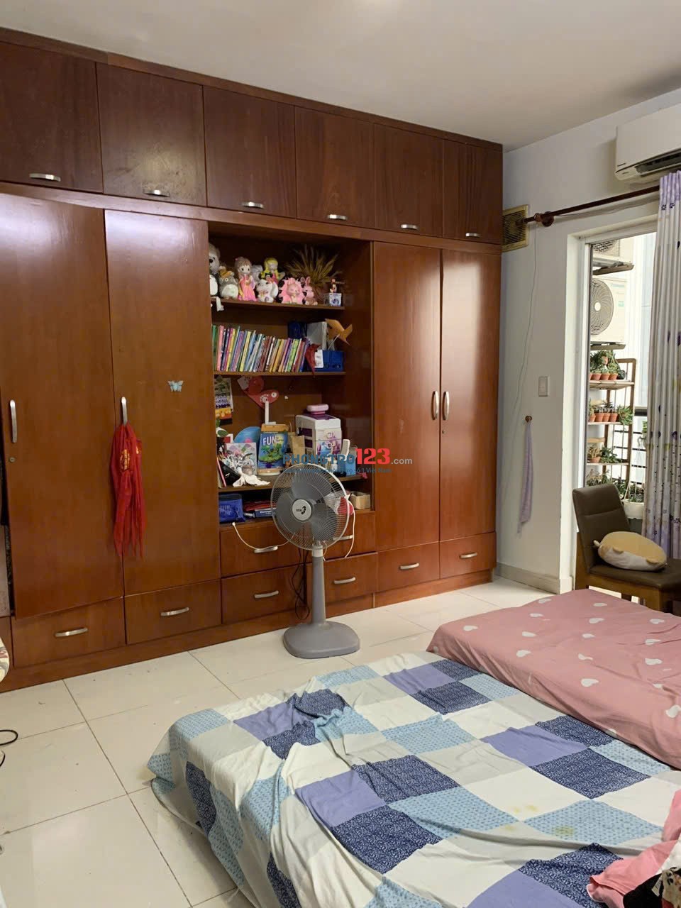 Chung cư Screc, Trường Sa, Quận 3: 2p ngủ, 2wc, nội thất mới, 12tr/th, 80m2.