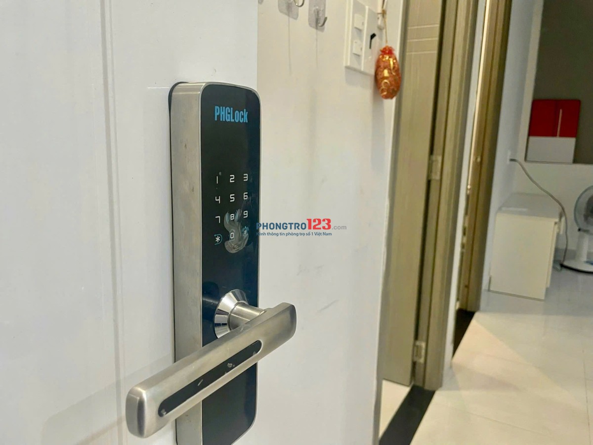 CHO THUÊ CĂN HỘ 2 PHÒNG NGỦ SIÊU RỘNG ĐẸP -NHÀ MỚI-HẦM XE-THANG MÁY-DỌN PHÒNG NGAY TRUNG TÂM QUẬN 3