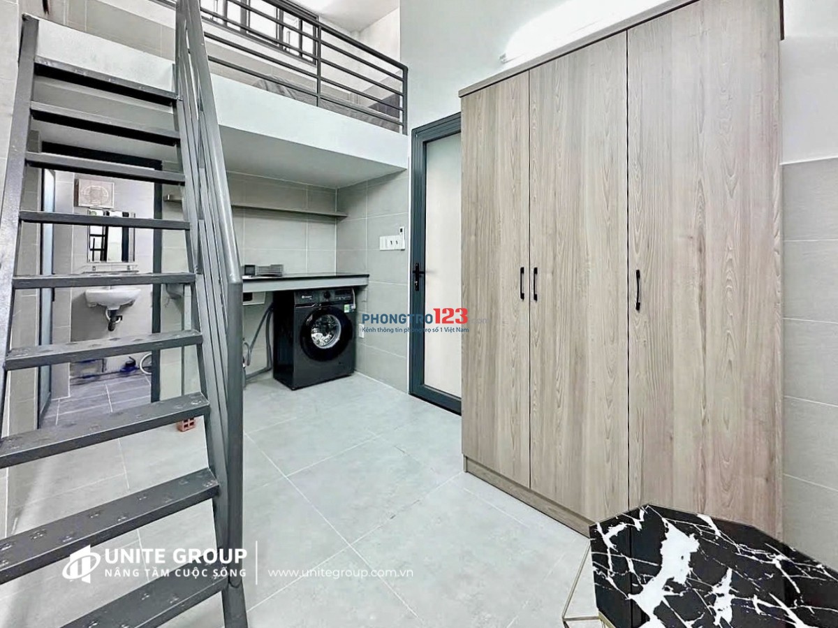 Phòng trọ có gác lửng cao 2m4 ngay Trường Sa Bình Thạnh, gần Cầu Thị Nghè Q1, Q2, ngã tư Hàng Xanh