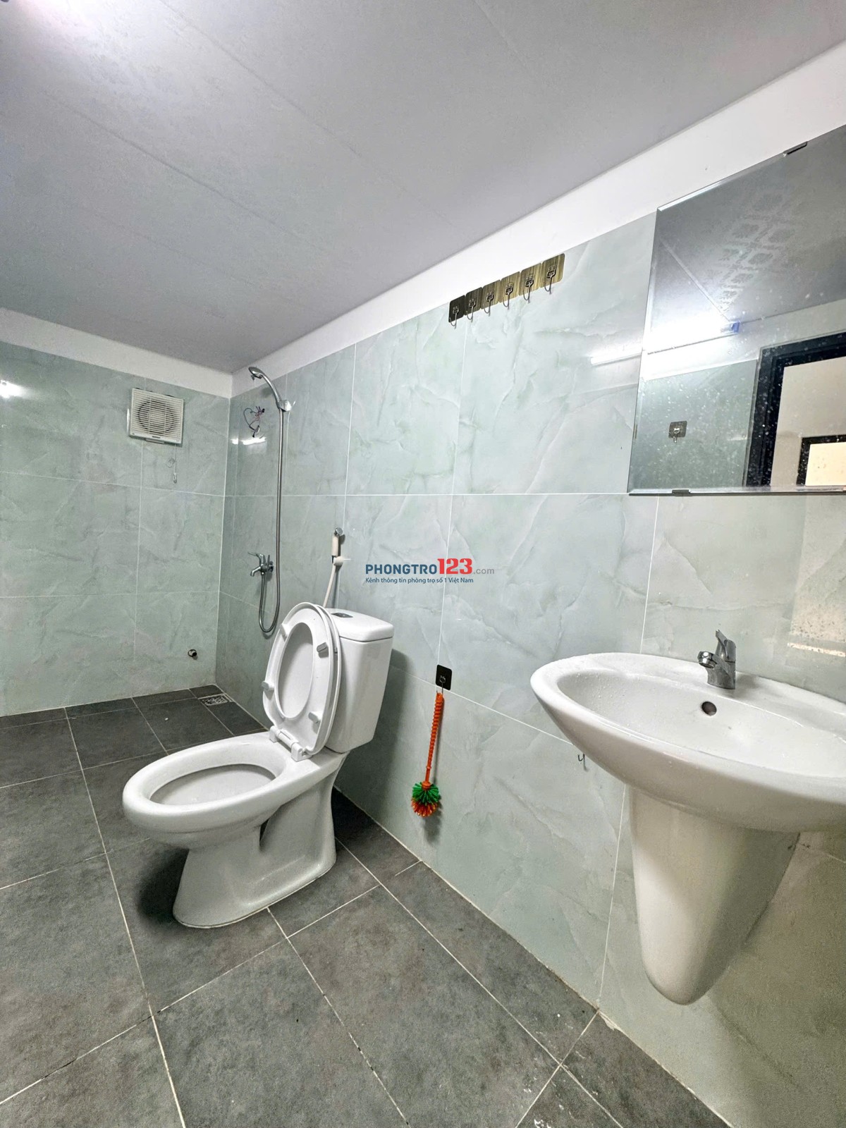 CHDV NGUYỄN THỊ TẦN QUẬN 8 - FULL NỘI THẤT - GIẢM NGAY CHO KHÁCH Ở LIỀN