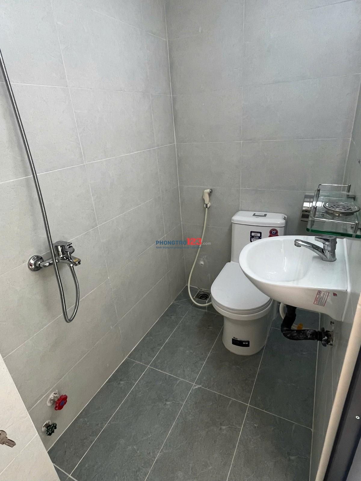 Phòng trọ mới xây đối diện Cao đẳng FPT, công viên phần mềm Quang Trung