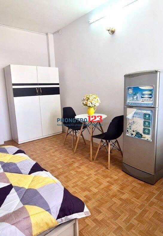 STUDIO CỬA SỔ FULL NỘI THẤT GIÁ MỀM - Ở 3NG3XE - NGAY KCX, ĐH UFM THUẬN TIỆN QUA QUẬN 1,4