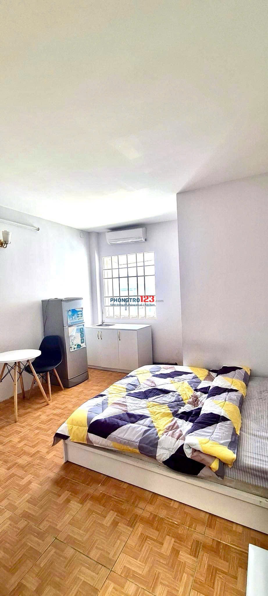 STUDIO CỬA SỔ FULL NỘI THẤT GIÁ MỀM - Ở 3NG3XE - NGAY KCX, ĐH UFM THUẬN TIỆN QUA QUẬN 1,4
