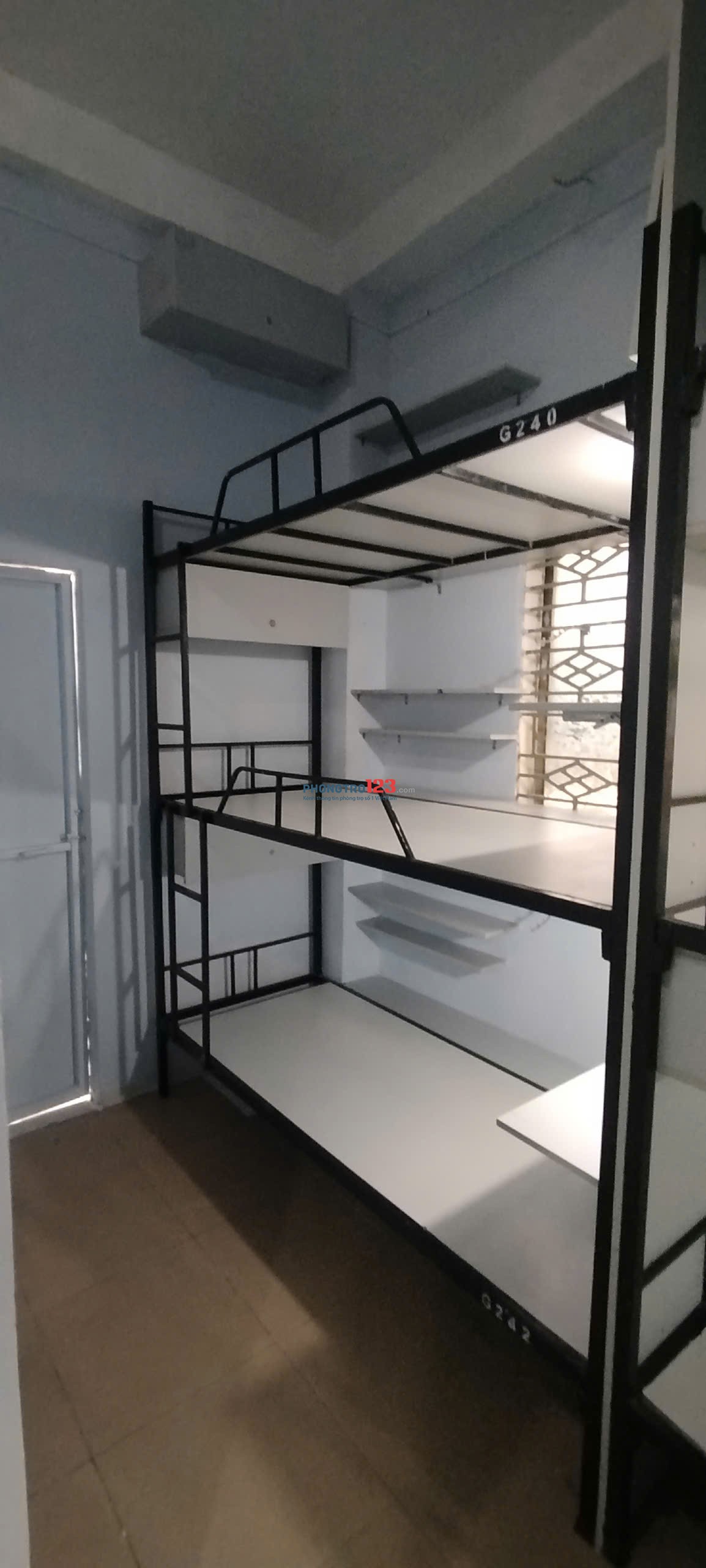  CHO THUÊ KÝ TÚC XÁ GIÁ RẺ – CHỈ TỪ 650K/THÁNG Vị trí đắc địa: Trung tâm Quận 11 – Gần ĐH Bá
