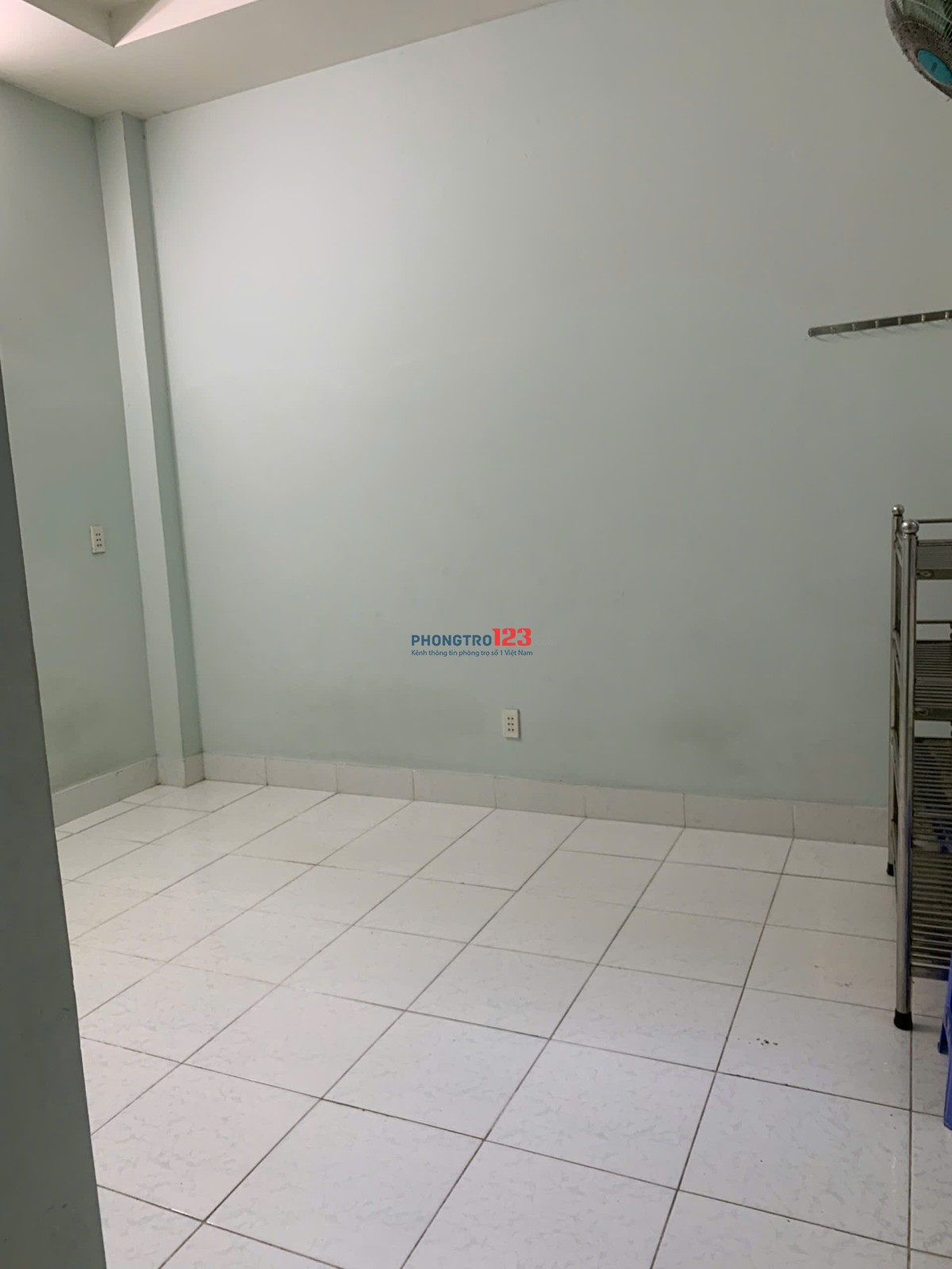 Phòng trọ mới, đẹp, mặt tiền đường Trần Thị Trọng, P15 Tân Bình 20 m²