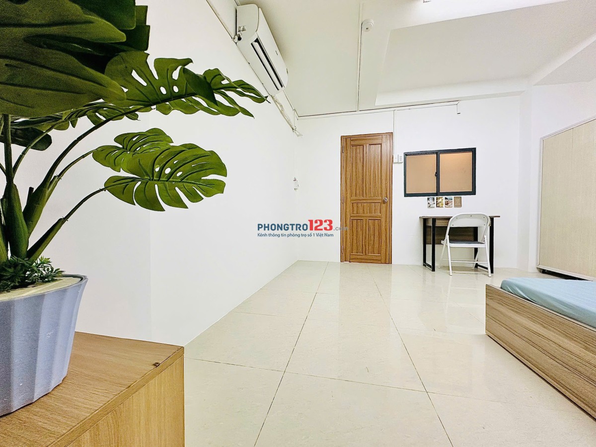 Phòng căn hộ đủ nội thất siêu mát, trệt - 71 Hồ Bá Kiện Q.10 (gần CV Lê Thị Riêng, ĐH Bách Khoa)