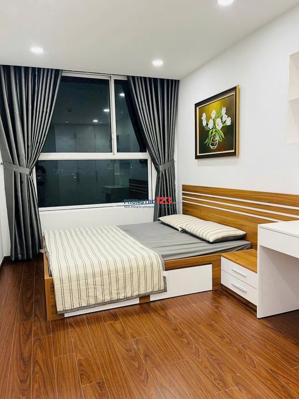 Chung cư Ruby,p15,Tân Bình: 2p ngủ, 2wc, 10tr/th, full nội thất