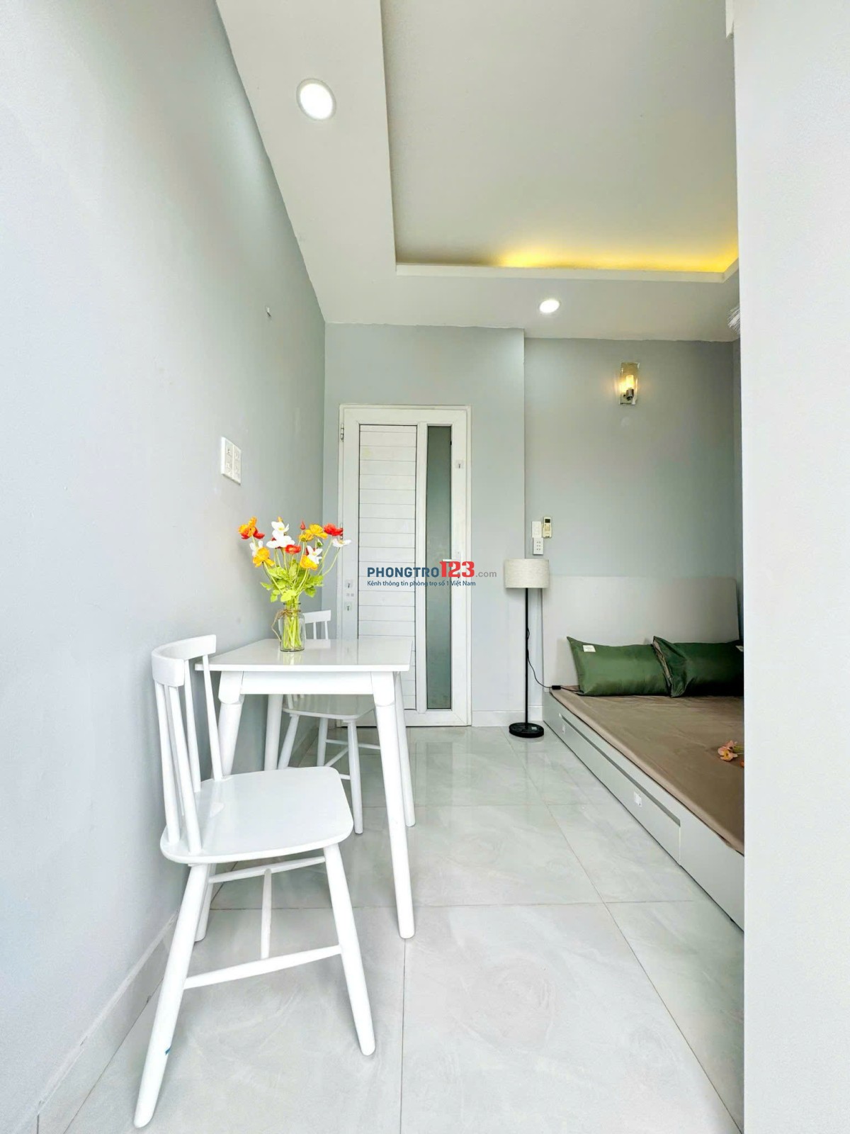 CHO THUÊ PHÒNG TRỌ CỬA SỔ BAN CÔNG CỰC THOÁNG CẠNH CẦU NGUYỄN VĂN CỪ QUẬN 1 CÓ THỂ Ở LUÔN