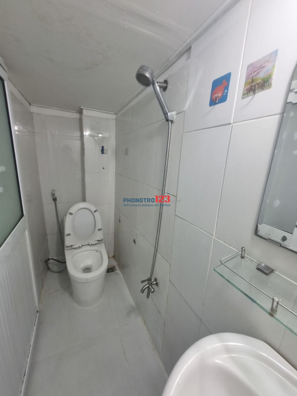 Cho thuê phòng trọ 18m2 có gác tại DQH, P6, GV, giờ giấc tự do, không chung chủ