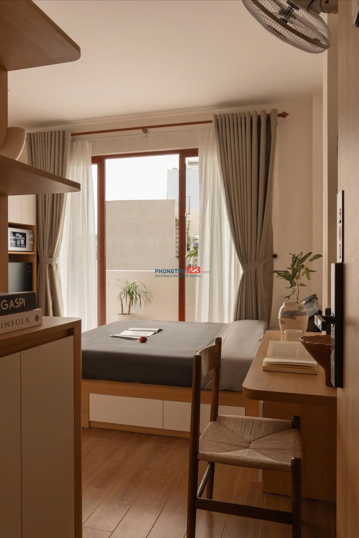 CĂN HỘ NẰM ĐỐI DIỆN SUNRISE CITY, GẦN CẦU KÊNH TẺ - FULL NỘI THẤT MỚI TINH