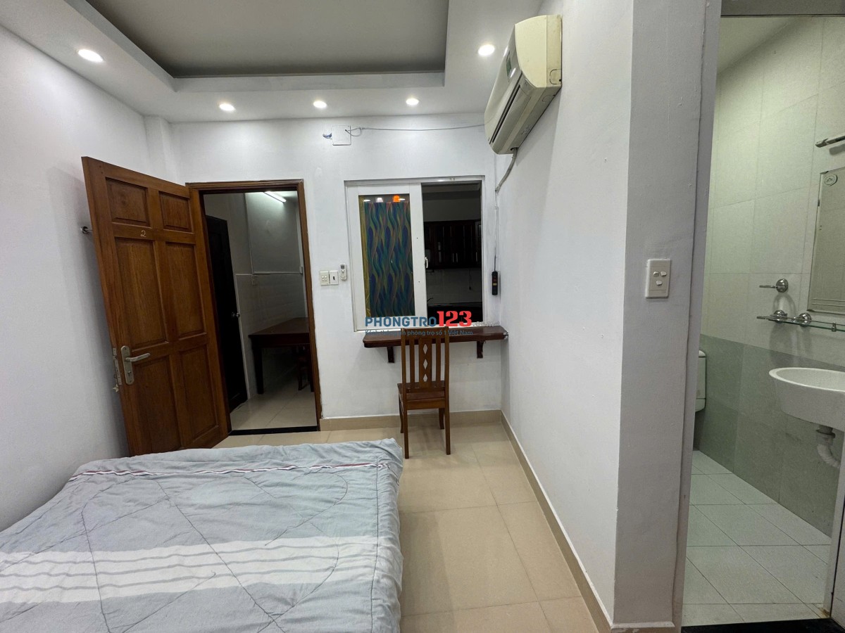 Căn hộ 1 phòng ngủ tách bếp ngay chân cầu Thủ Thiêm giá rẻ chấn động