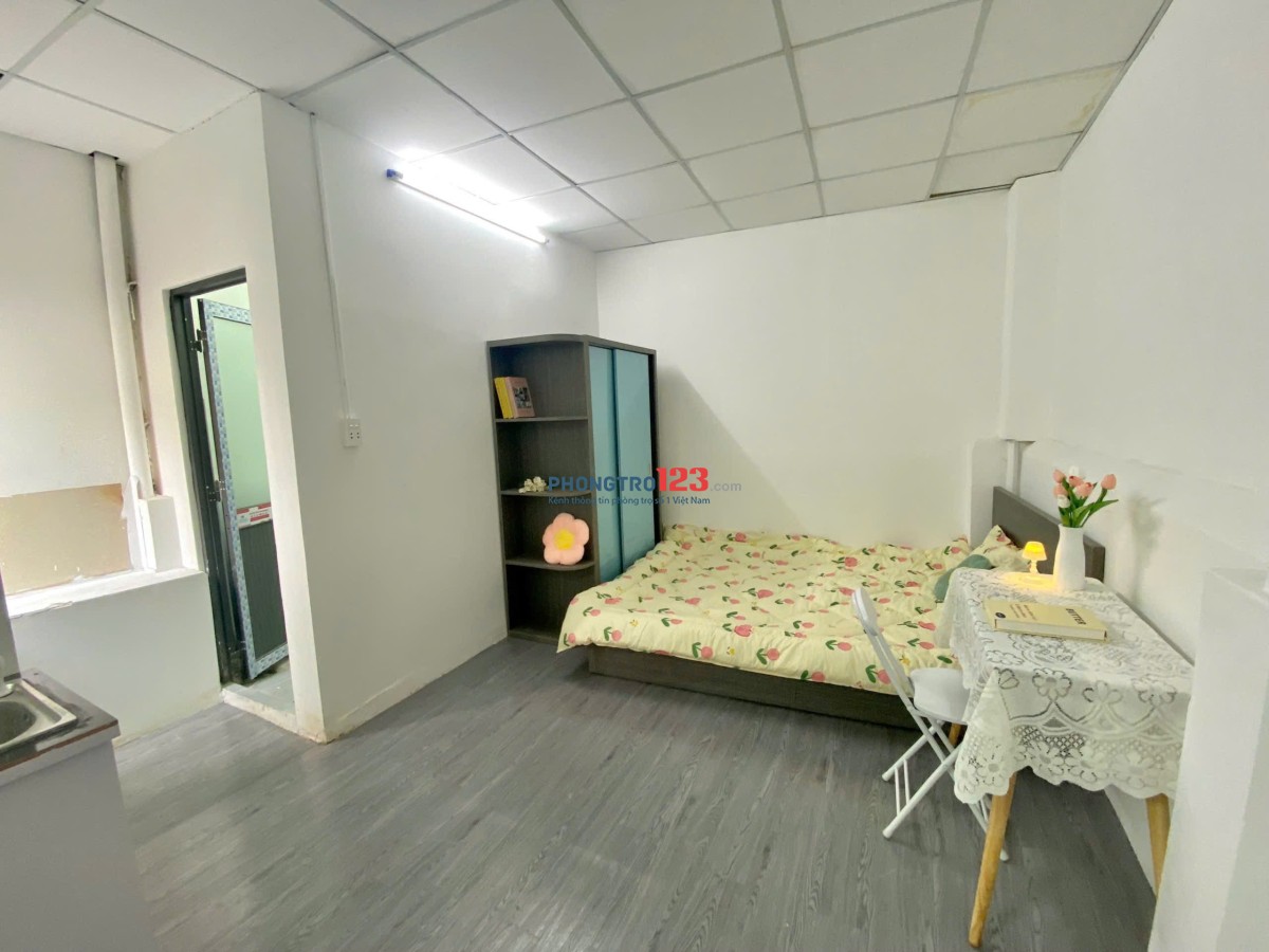 Cho Thuê Stufio Cửa Sổ Trời Mới Xây_Đầy Đủ Nội Thất Như Hình_Giá chỉ 3Tr5