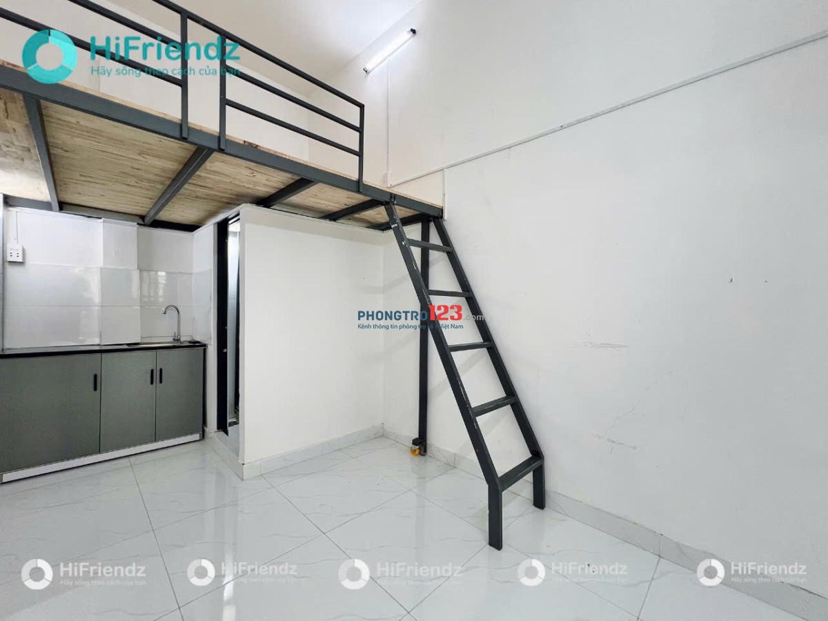 Duplex Chỉ 3x, Ngay Sát Học Viện Cán Bộ, Gác Cao 2m, Ở 3,4 Người Thoải Mái