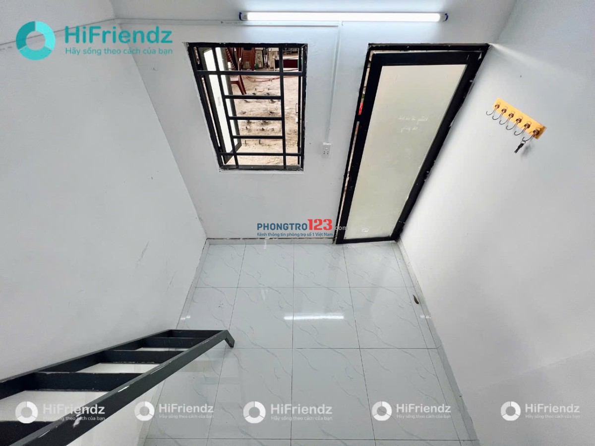 Duplex Chỉ 3x, Ngay Sát Học Viện Cán Bộ, Gác Cao 2m, Ở 3,4 Người Thoải Mái