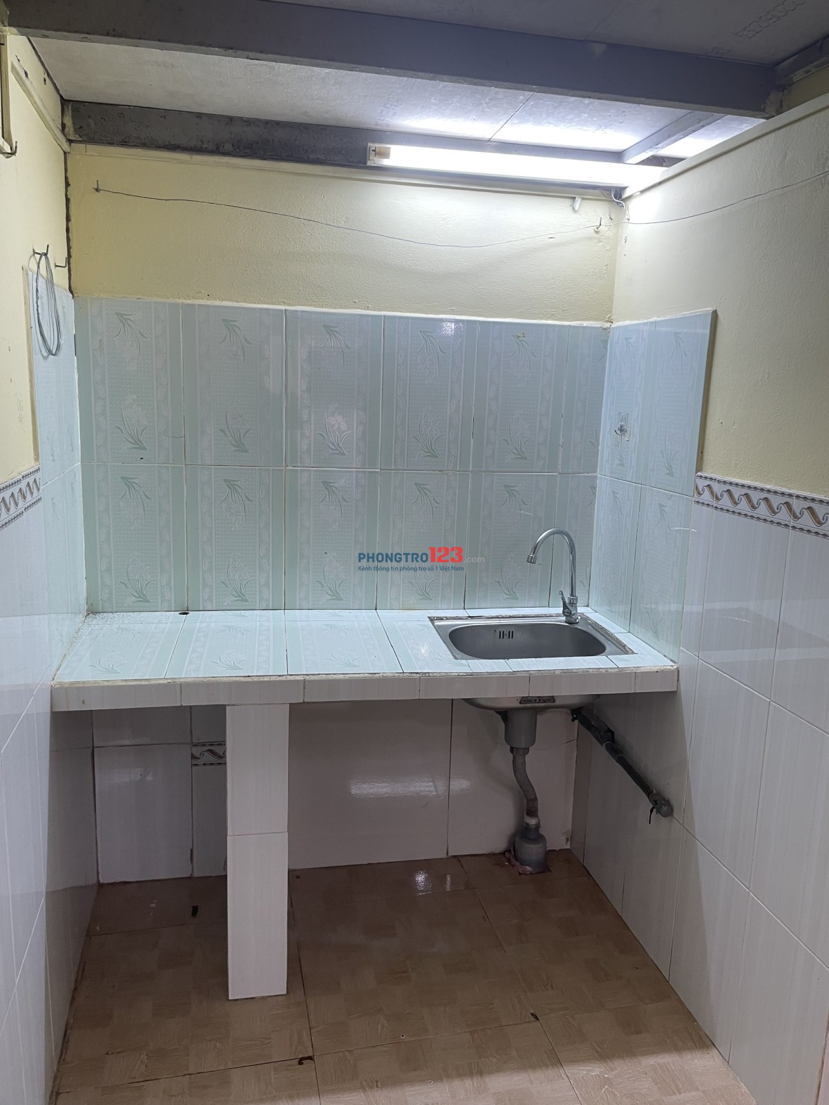 Nhà nguyên căn, gác lửng Q. Bình Thạnh