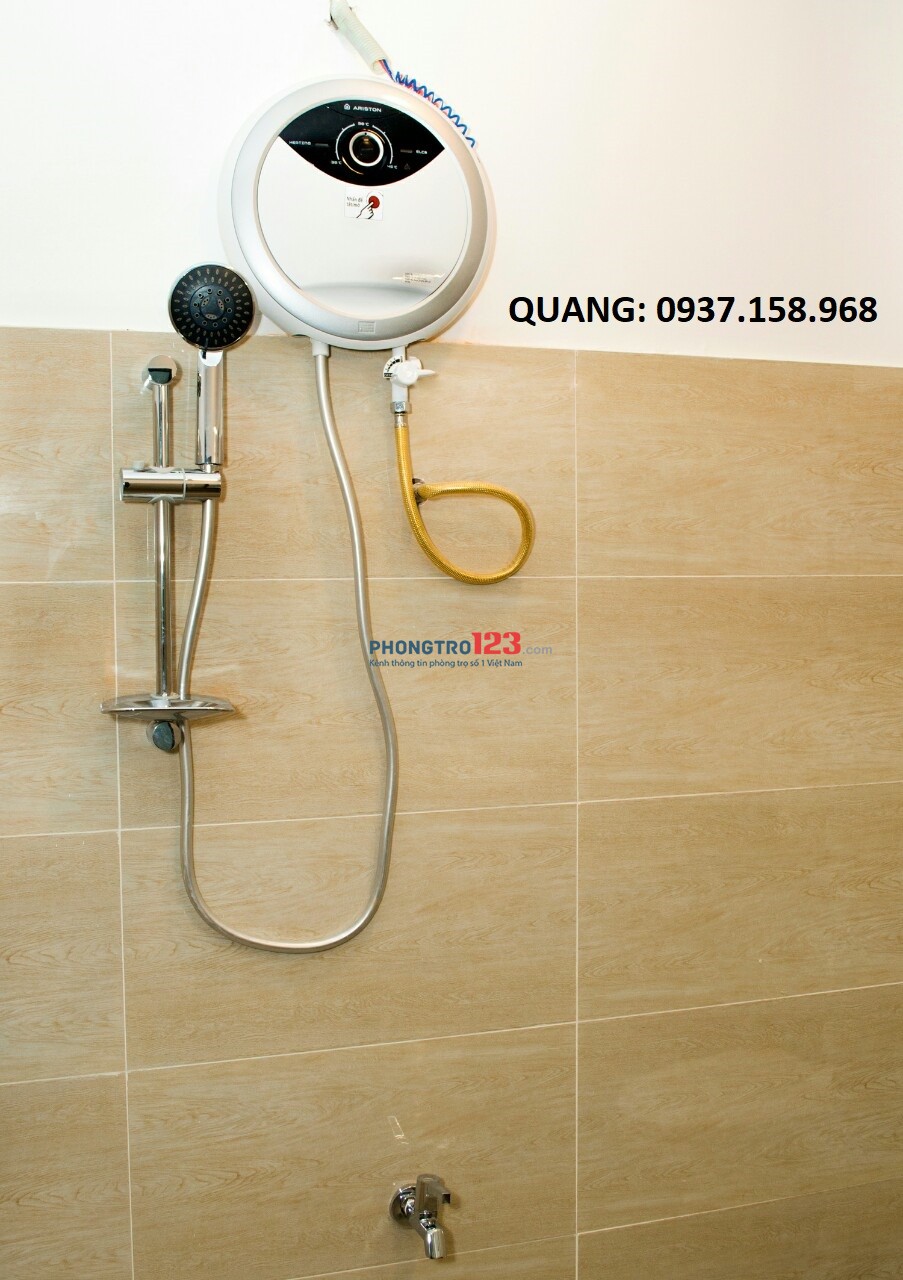 Chính chủ cho thuê nhà 4x18 Full nội thất cao cấp, hẻm xe hơi, khu yên tĩnh, đường Phạm hùng