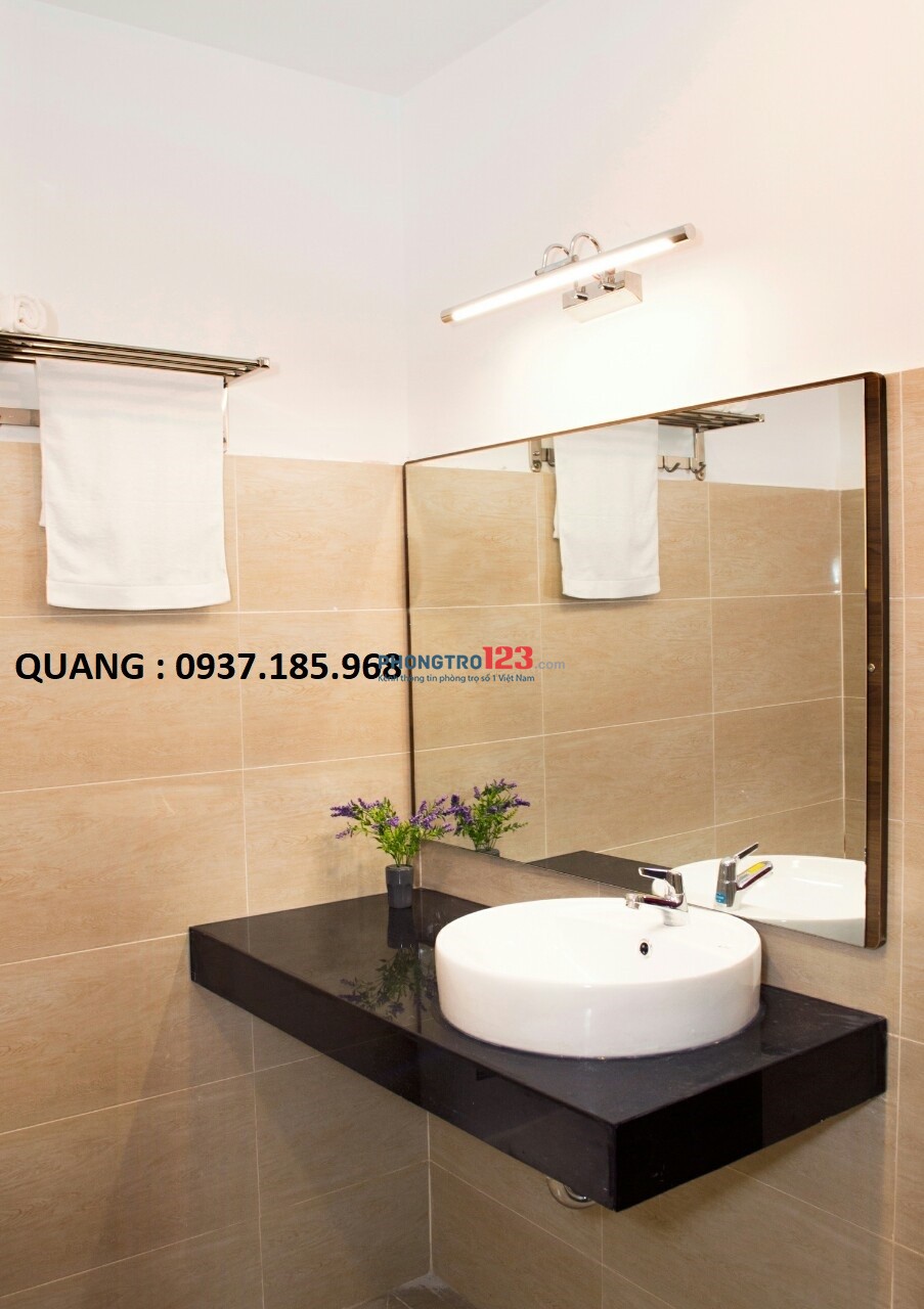 Chính chủ cho thuê nhà 4x18 Full nội thất cao cấp, hẻm xe hơi, khu yên tĩnh, đường Phạm hùng