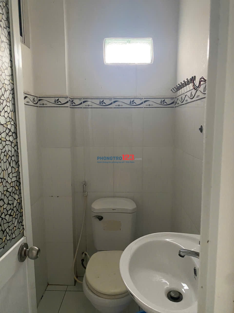 PHÒNG TRỌ SAU LƯNG SIÊU THỊ EMART, GÒ VẤP