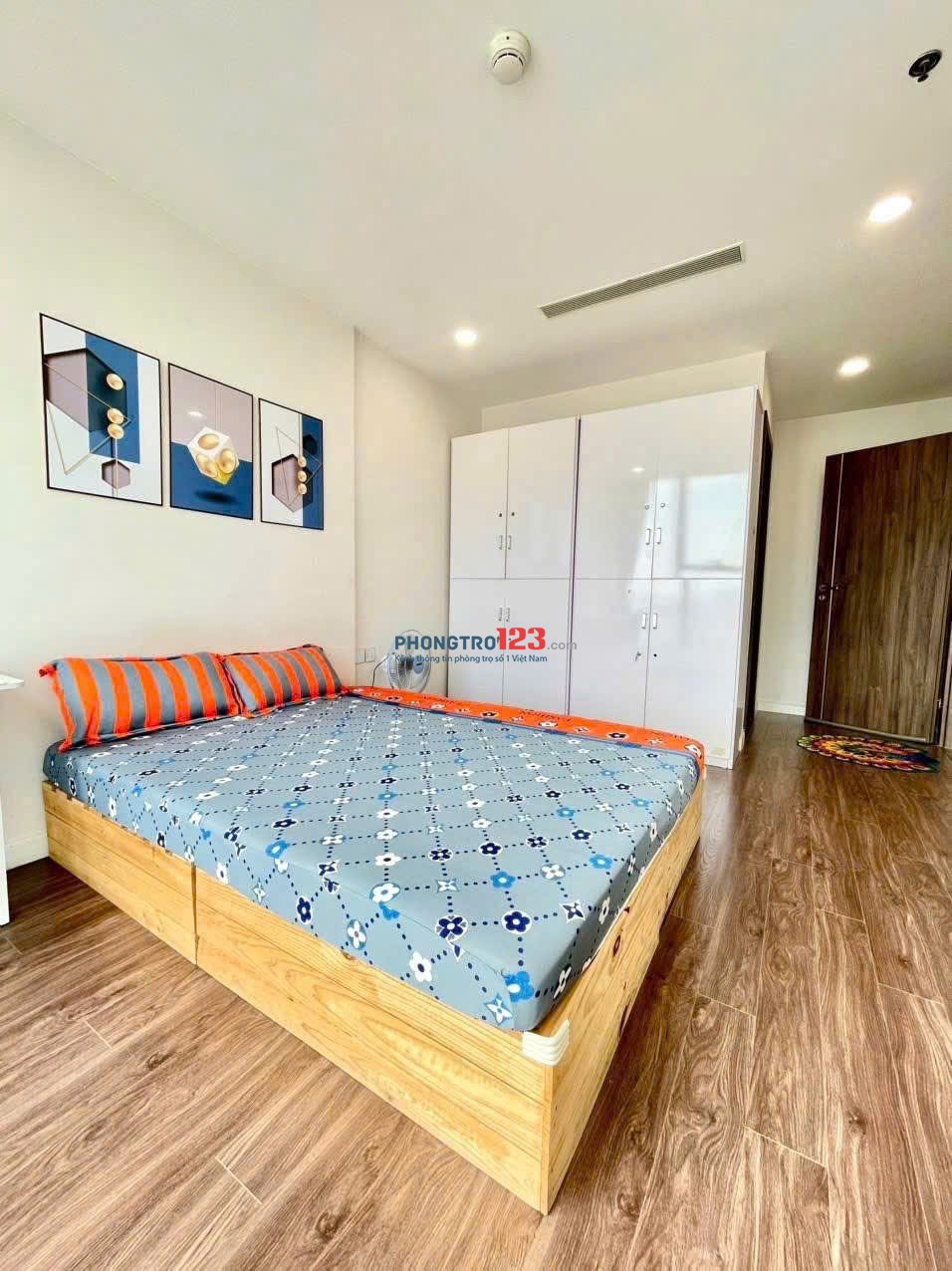 22tr/tháng, Pn- Techcons,145m2, Căn góc, 3PN, 2WC, Hoa Sứ, PN.