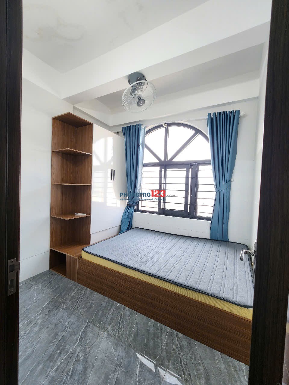 2PN, full nội thất đẹp 1️⃣ còn 1 phòng duy nhấtĐịa Chỉ : Đường Lâm Văn Bền, Tân Kiểng , Q7