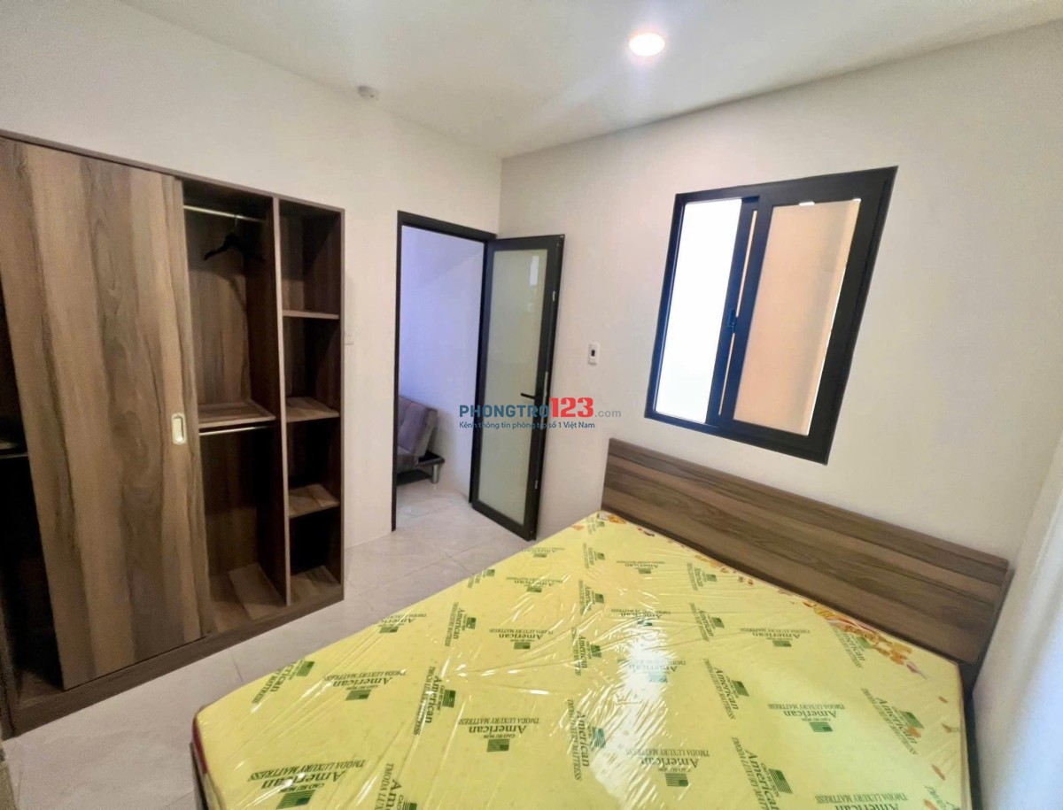 CHO THUÊ CĂN HỘ DỊCH VỤ DẠNG 2 PHÒNG NGỦ 2WC CỬA SỔ MÁY GIẶT RIÊNG GẦN ĐẠI HỌC BÁCH KHOA, HUFLIT,..