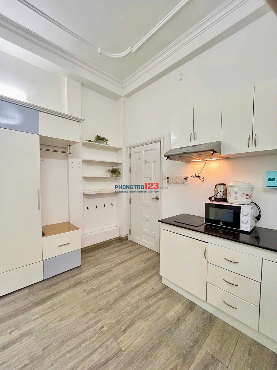 CHO THUÊ PHÒNG ĐỦ NỘI THẤT Ở NGHUYỄN THỊ MINH KHAI QUẬN 1 GẦN CẦU THỊ NGHÈ 1, THẢO CẦM VIÊN