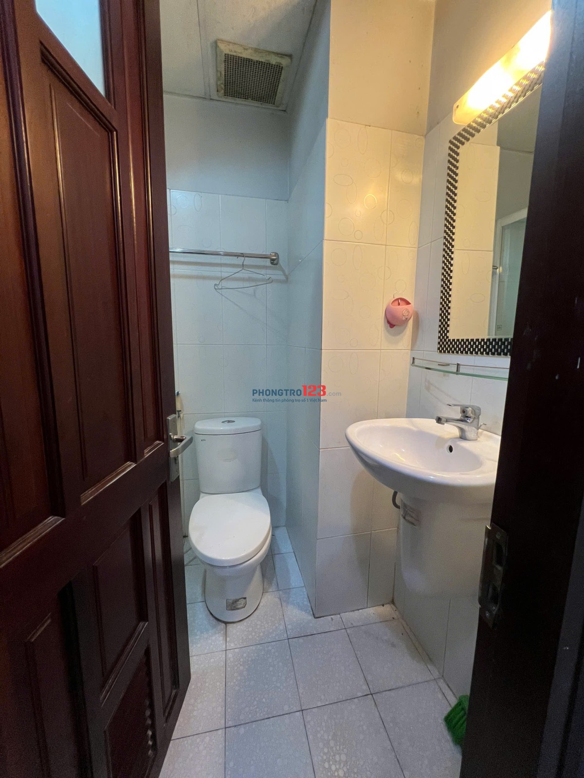CHO THUÊ PHÒNG TRỌ THOÁNG FULL NỘI THẤT, NGUYỄN THÁI HỌC, CẠNH CÔNG VIÊN 23/9, QUẬN 1