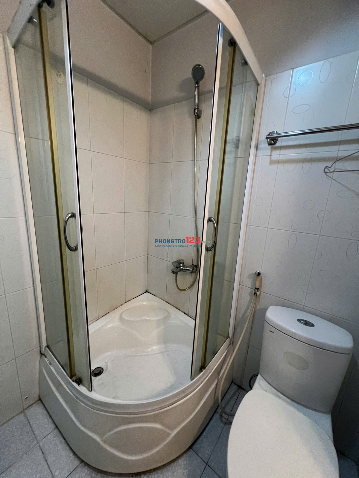 CHO THUÊ PHÒNG TRỌ THOÁNG FULL NỘI THẤT, NGUYỄN THÁI HỌC, CẠNH CÔNG VIÊN 23/9, QUẬN 1