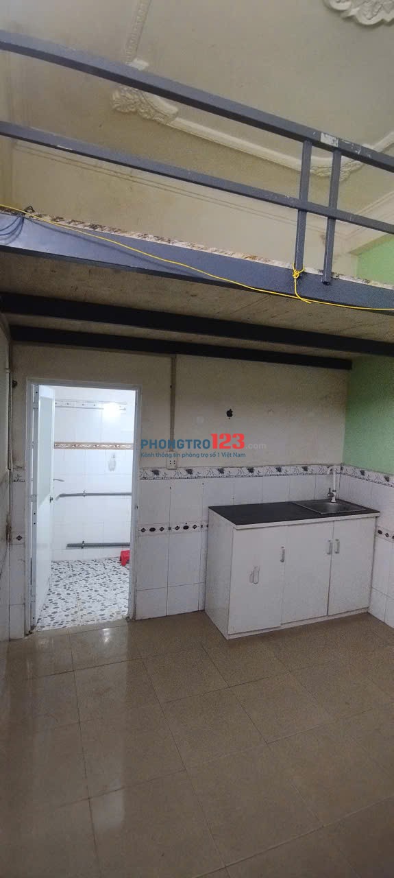 CHO THUÊ PHÒNG GÁC 2TR4 P16 QUẬN 8