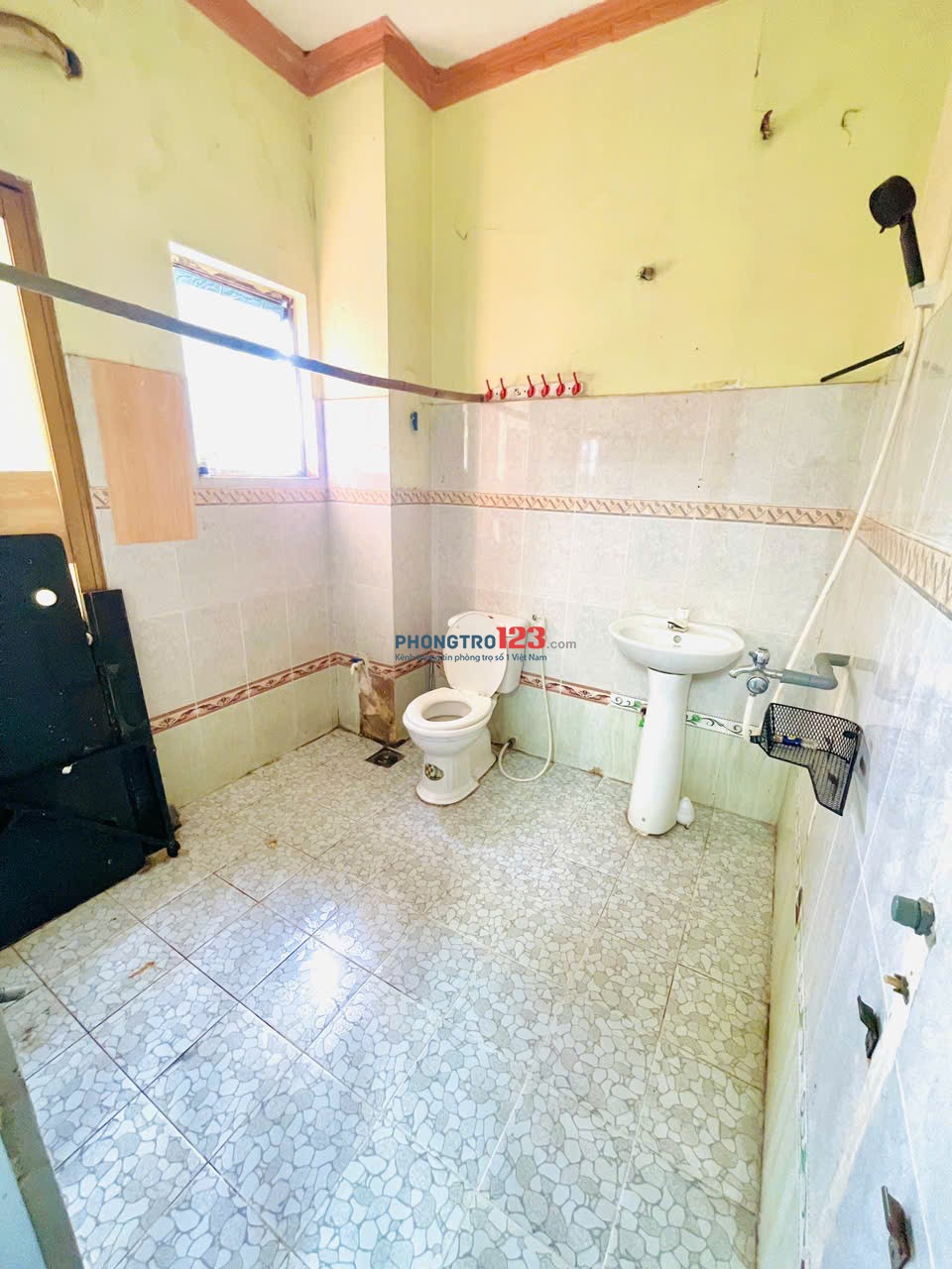 PHÒNG TRỌ BÀ ĐIỂM HÓC MÔN 2TR2