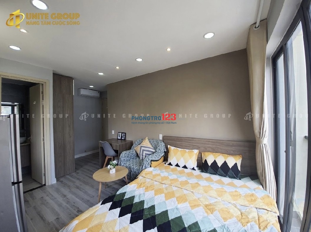 Cho Thuê Phòng Ban công, Full nội thất hiện đại, có thang máy_Phú Nhuận giáp Q1, Q3, Bình Thạnh