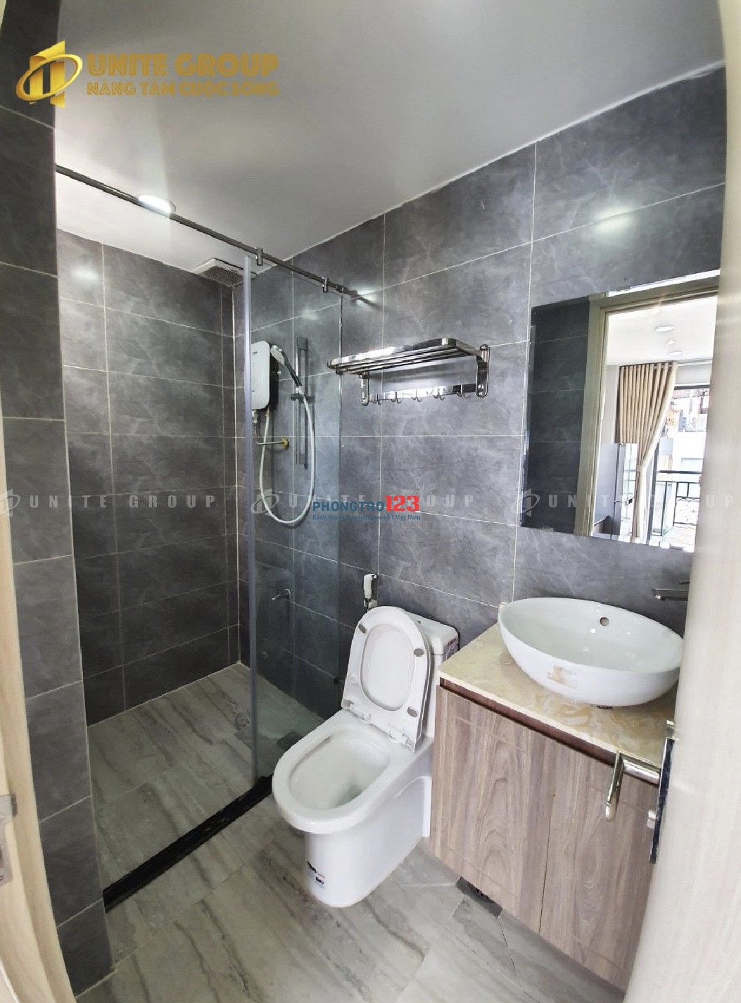 Cho Thuê Phòng Ban công, Full nội thất hiện đại, có thang máy_Phú Nhuận giáp Q1, Q3, Bình Thạnh