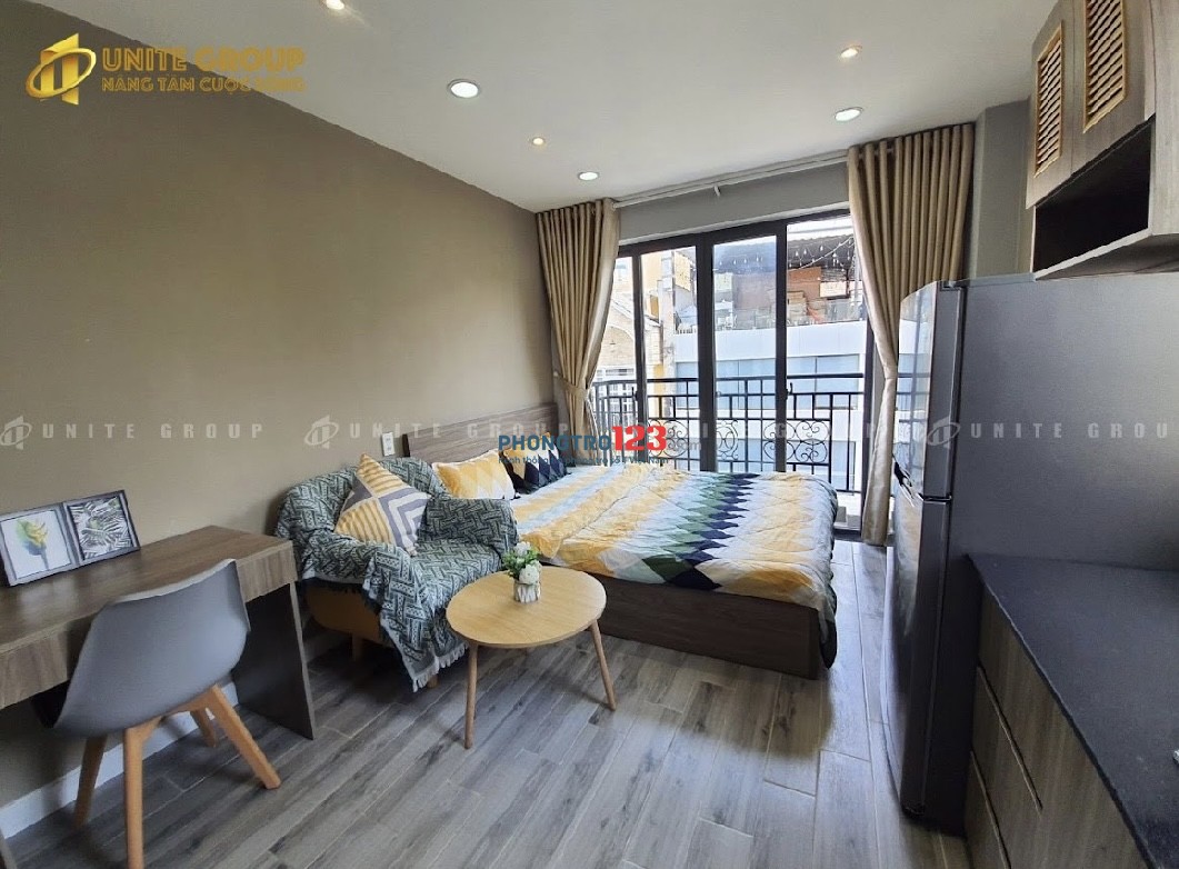 Cho Thuê Phòng Ban công, Full nội thất hiện đại, có thang máy_Phú Nhuận giáp Q1, Q3, Bình Thạnh