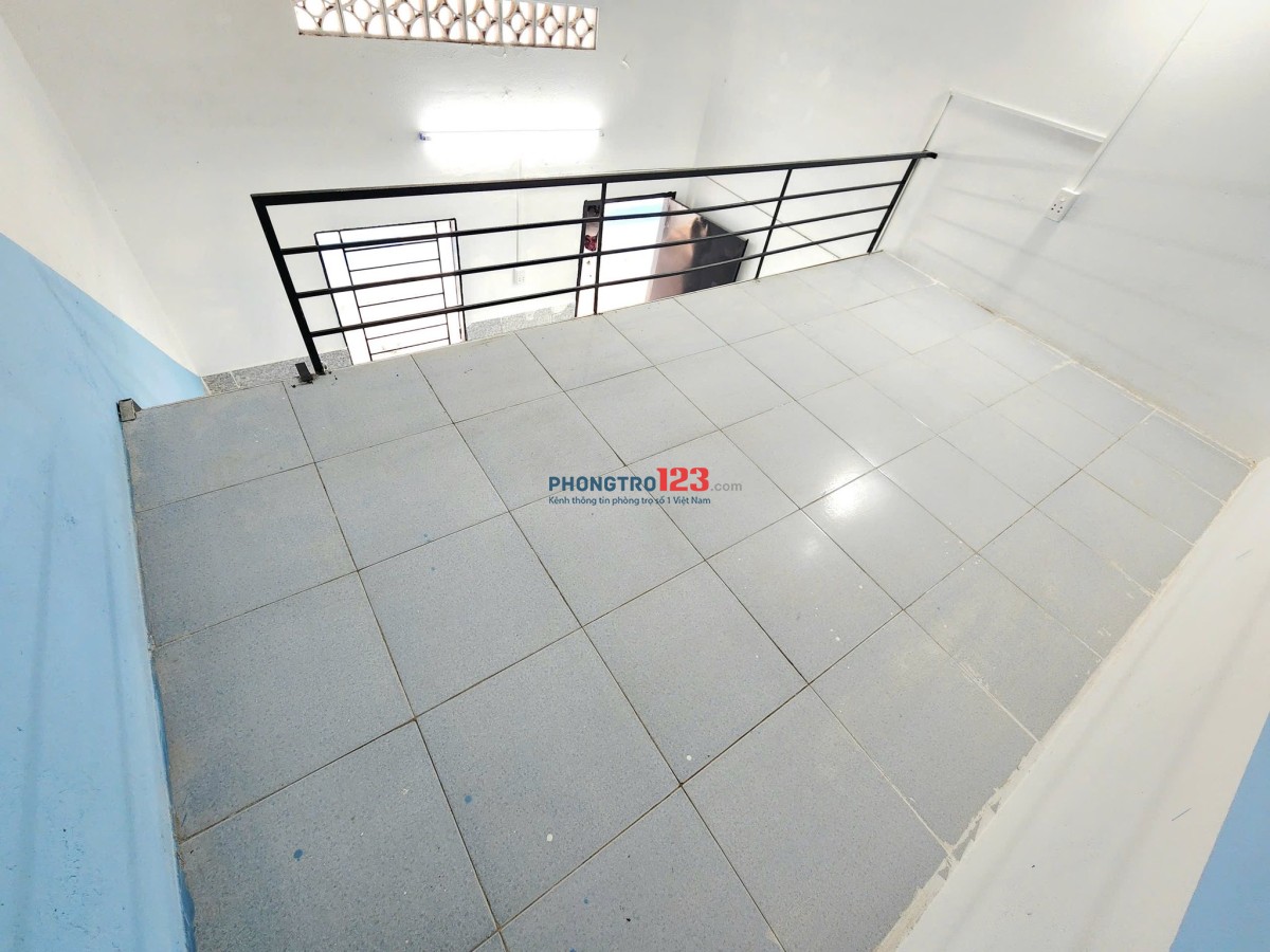 Phòng Mới rộng Công Viên Dĩ An, Đi Làng Đại Học 15 phút Giờ Tự Do, KO Chung Chủ