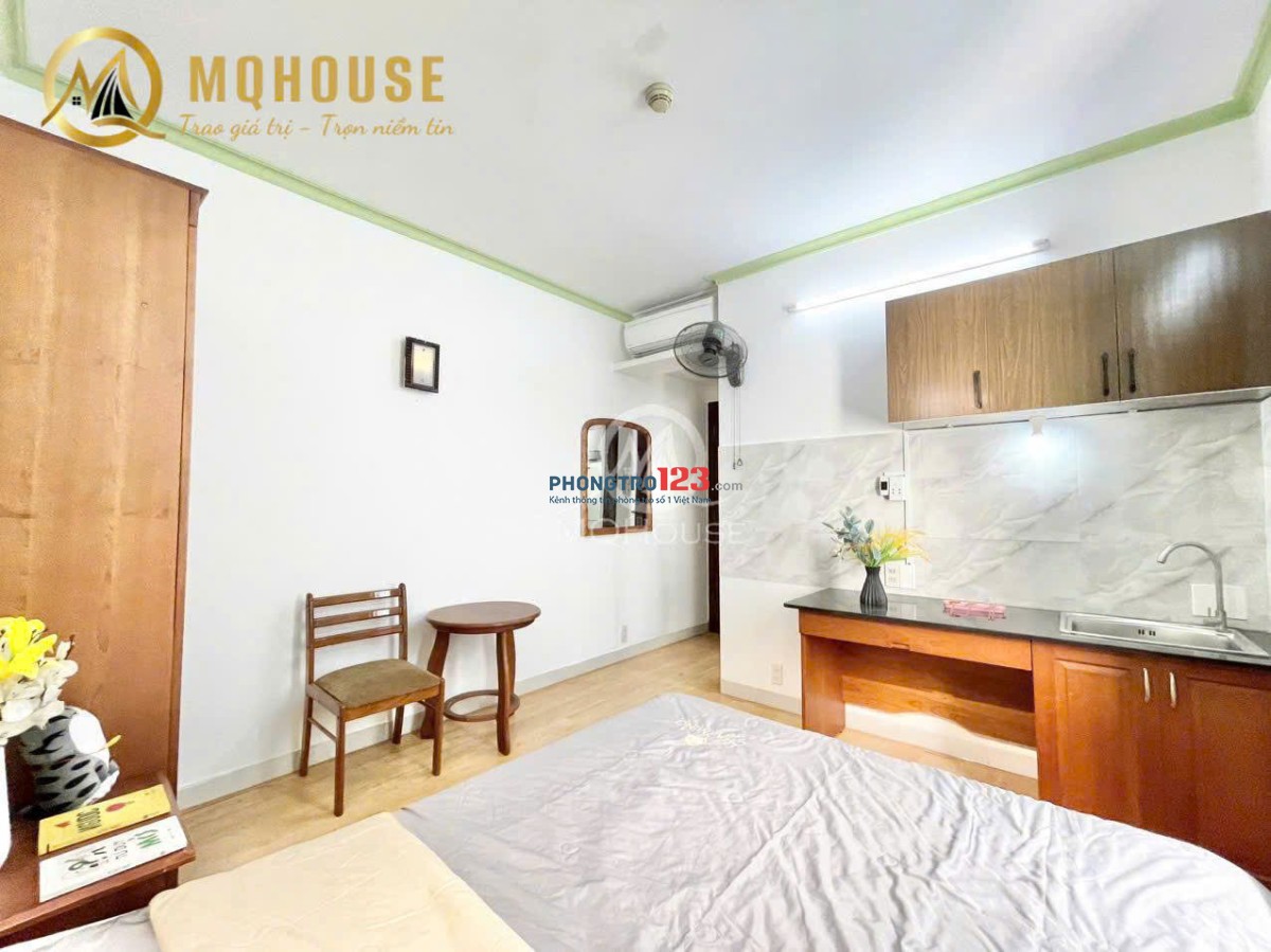  CĂN HỘ STUDIO ĐẸP – FULL NỘI THẤT GẦN SÂN BAY – CHỈ CẦN XÁCH VALI VÀO Ở 