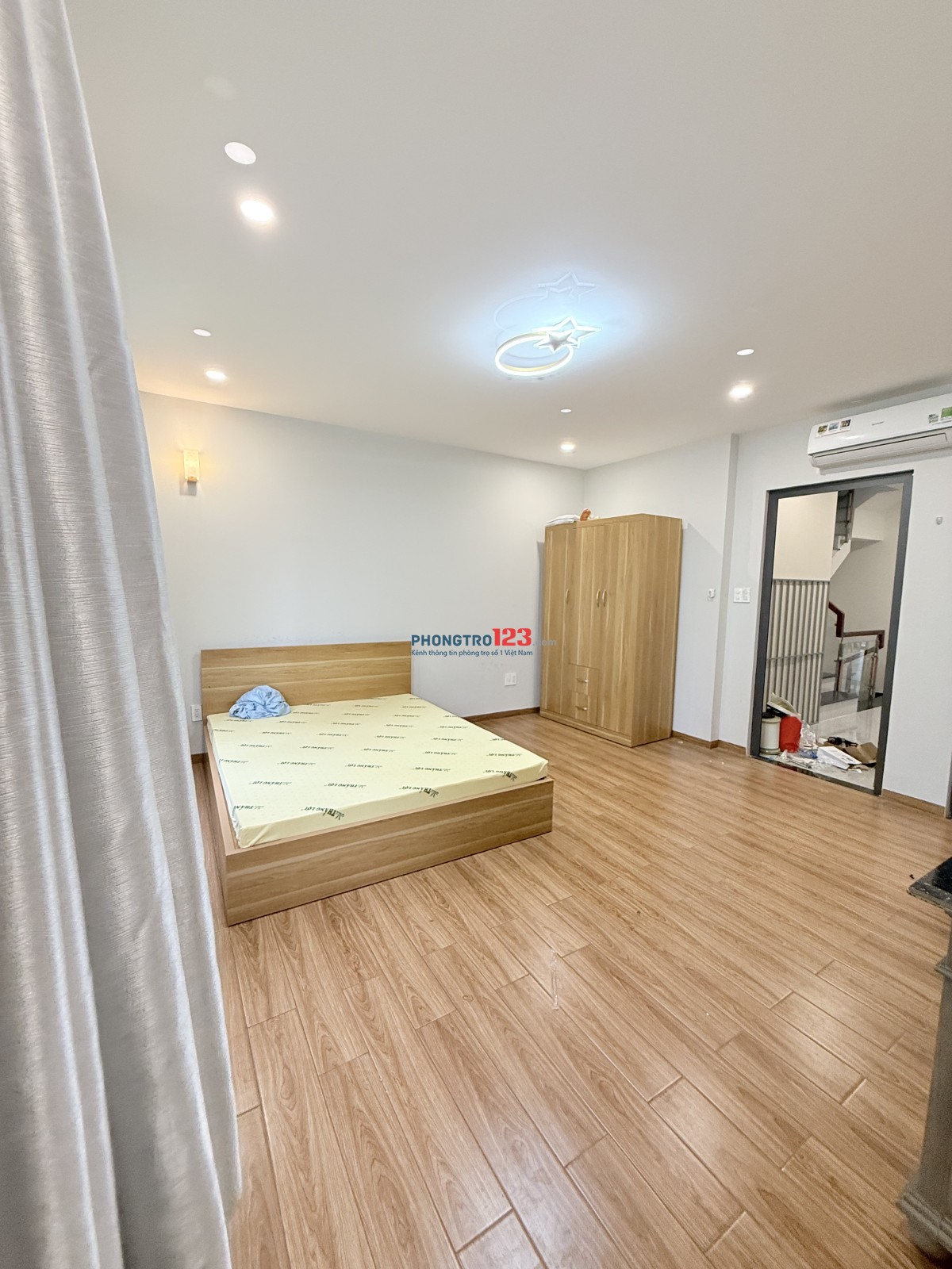 Cho thuê căn hộ mini có bán công, DT 25m2, giá 3,5 tr