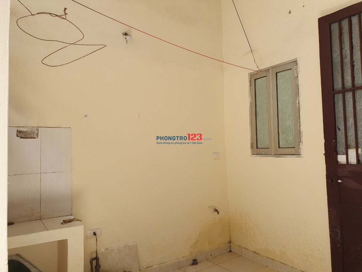 Cho thuê nhà riêng tại đường Định Công Thượng, Hoàng Mai, Hà Nội, diện tích 28m2